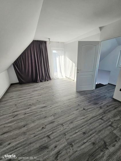 Casă cu 5 camere cu Teren 201 Mp în Bereasca