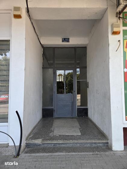 Apartament cu 4 camere semidecomandat în Central