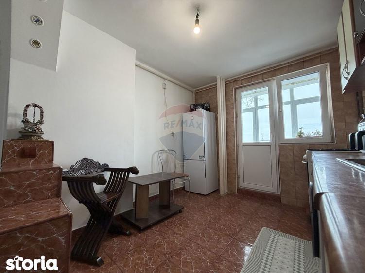 Apartament cu 3 camere de inchiriat in zona Giulesti - 9