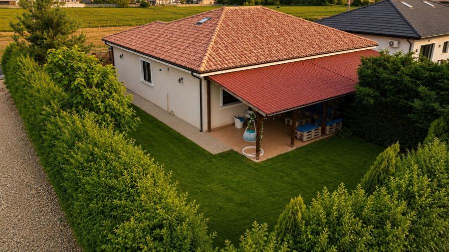 COMISON 0% Duplex mobilat si utilat, 3 camere, 370 mp teren - Mosnita Noua - 2
