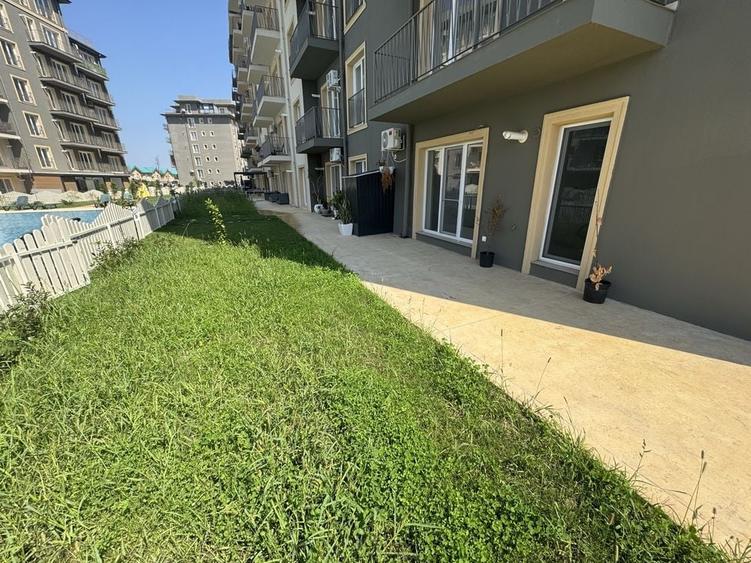 Spațiu comercial, de 70 mp, în Ștefăneștii de Jos