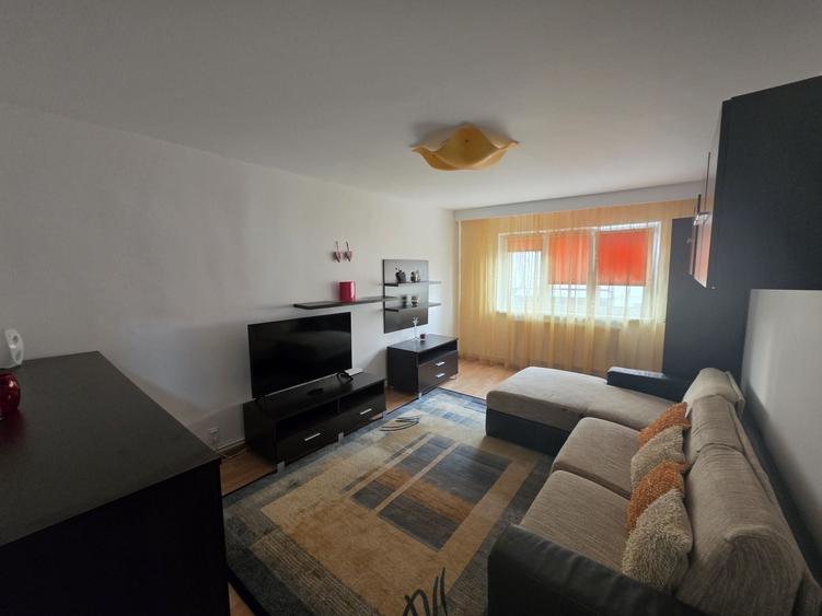 Apartament cu 2 camere decomandat în Lotrioara