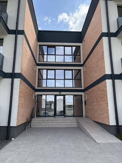 Apartament cu 3 camere în Șelimbăr