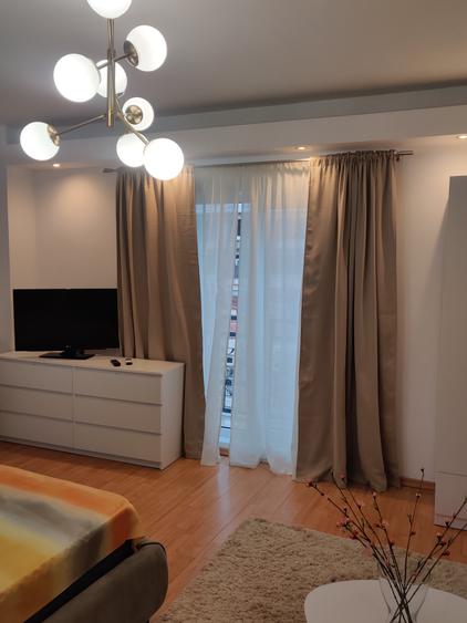 Apartament cu 2 camere semidecomandat în Unirii