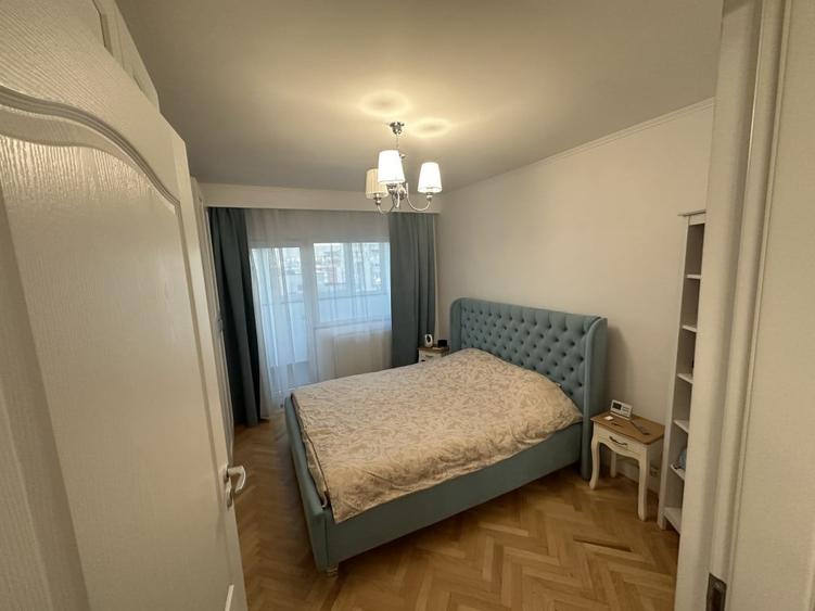 Apartament cu 3 camere decomandat în Mărăști