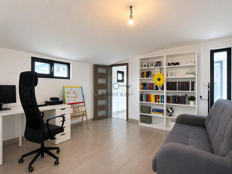 Duplex cu 6 camere cu Canalizare în Domnești