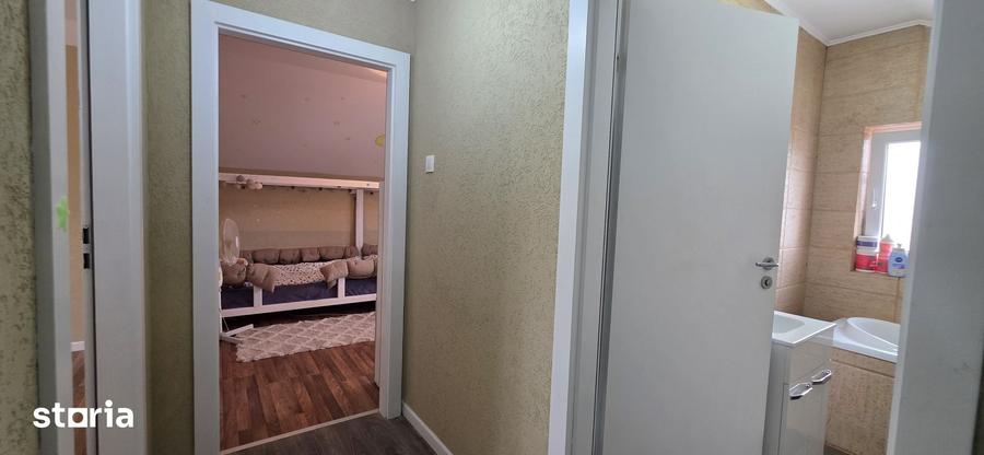 Casă cu 3 camere cu Teren 270 Mp în Nojorid