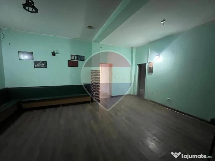 Spațiu comercial, de 120 mp, în Central