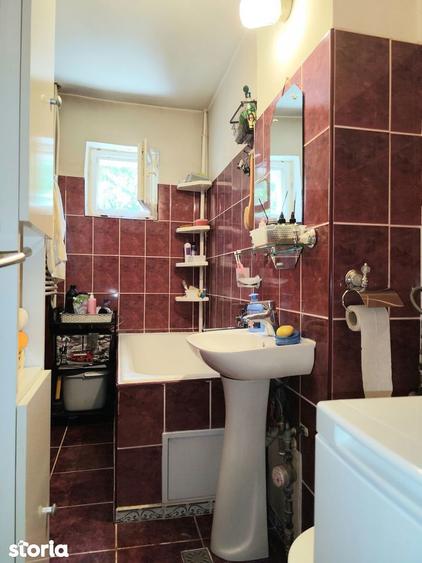 Apartament cu 3 camere în Nufărul