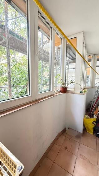 Apartament cu 3 camere decomandat în Decebal