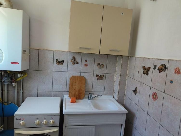Garsonieră decomandată în Dumbrava 2