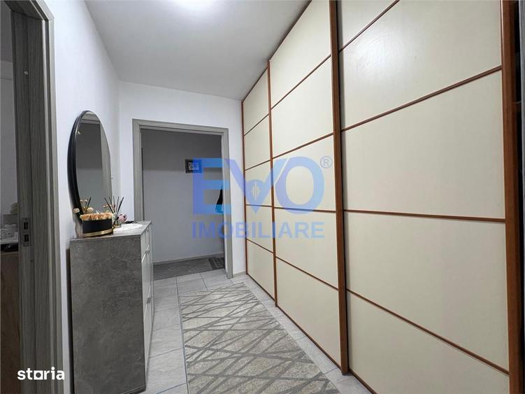 Apartament cu 2 camere decomandat în Mircea cel Bătrân