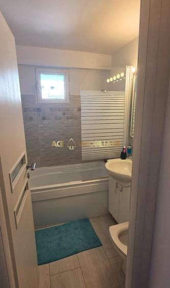 Apartament cu 3 camere semidecomandat, mobilat în Dristor