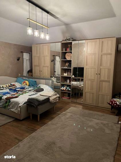 Casă cu 4 camere cu Teren 117 Mp în Central