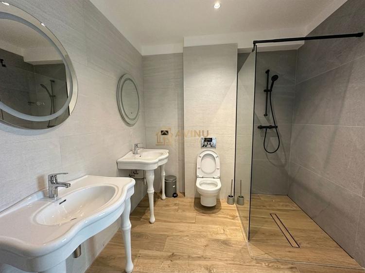Apartament cu 3 camere decomandat în Domenii