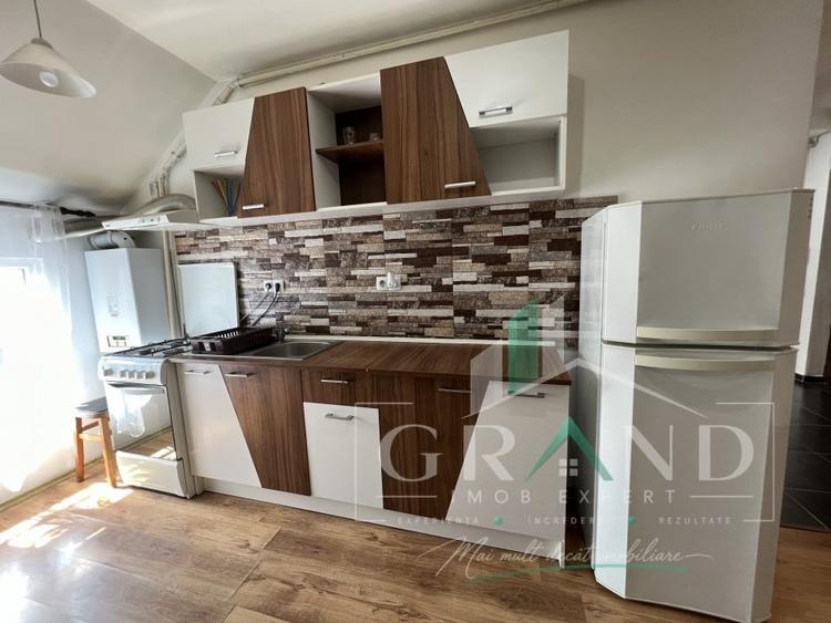 Apartament cu 2 camere semidecomandat, mobilat în Iris