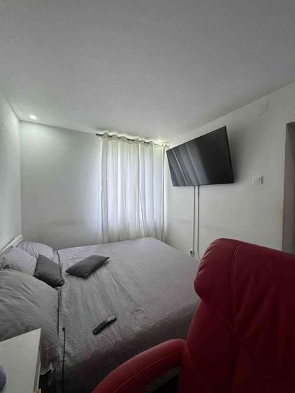 Apartament cu 2 camere nedecomandat, mobilat în Central