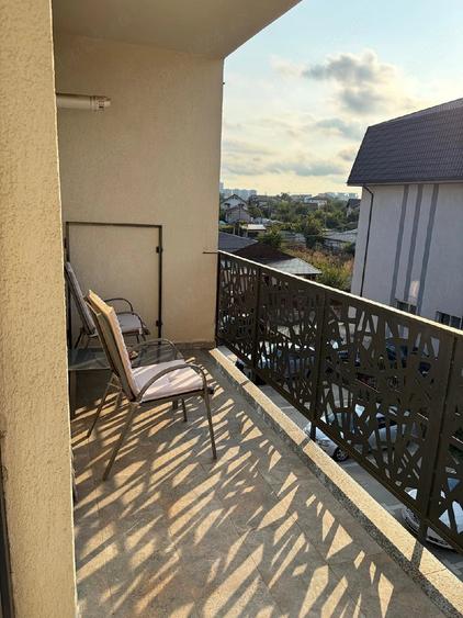 Apartament cu 2 camere decomandat în Dobroești