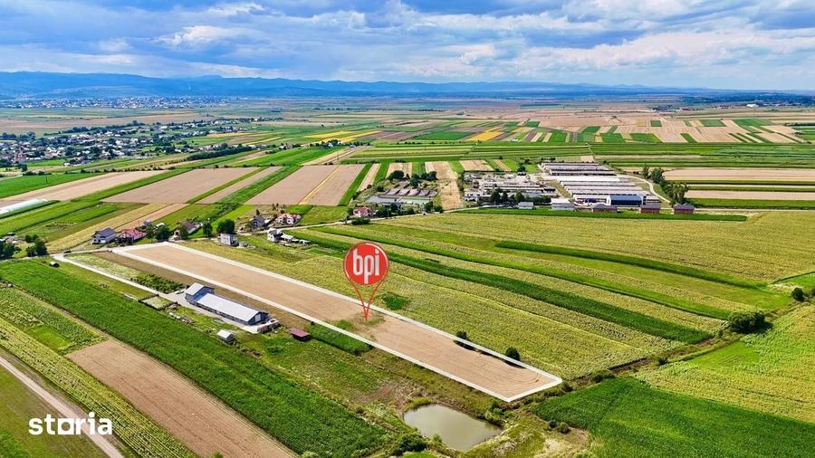 Teren de 9200 mp, în Fântâna Mare