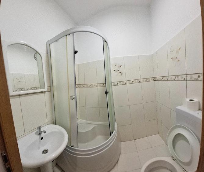 Brasov zona garii - Lacramioarelor, living + 2 camere, 54mp, etaj 5, scara interioara. 81.000 EUR - 8