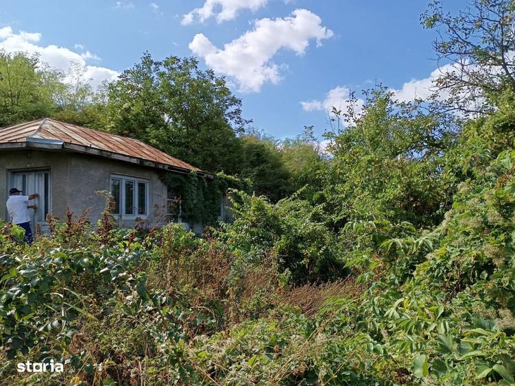 Casă cu 2 camere în Gura Sărății
