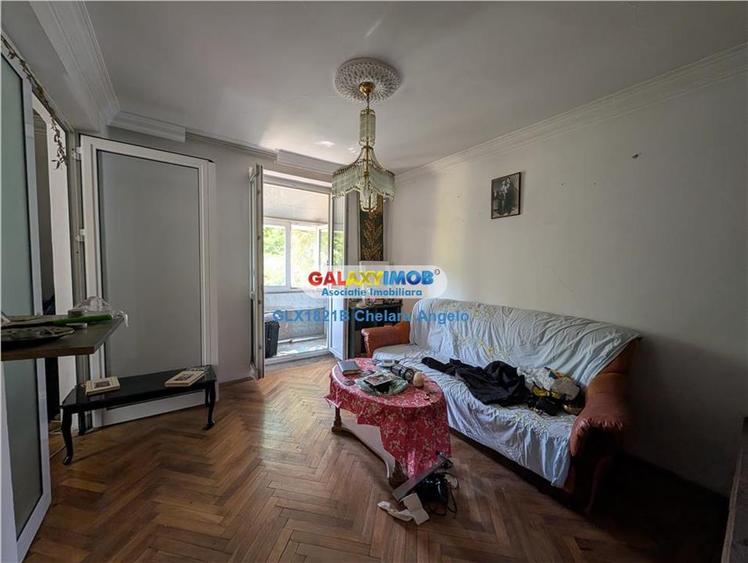 Apartament cu 2 camere semidecomandat în Colentina