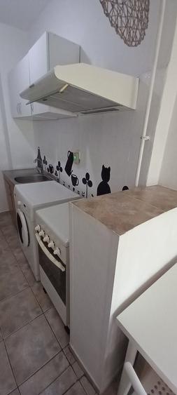 Garsonieră decomandată în Lujerului