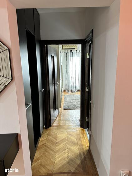 Apartament cu 2 camere decomandat în Școlilor