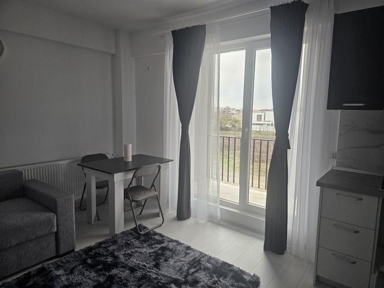 Apartament cu 2 camere semidecomandat în Central