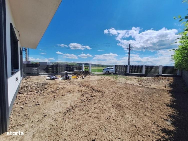 Casă cu 4 camere în Juc-Herghelie