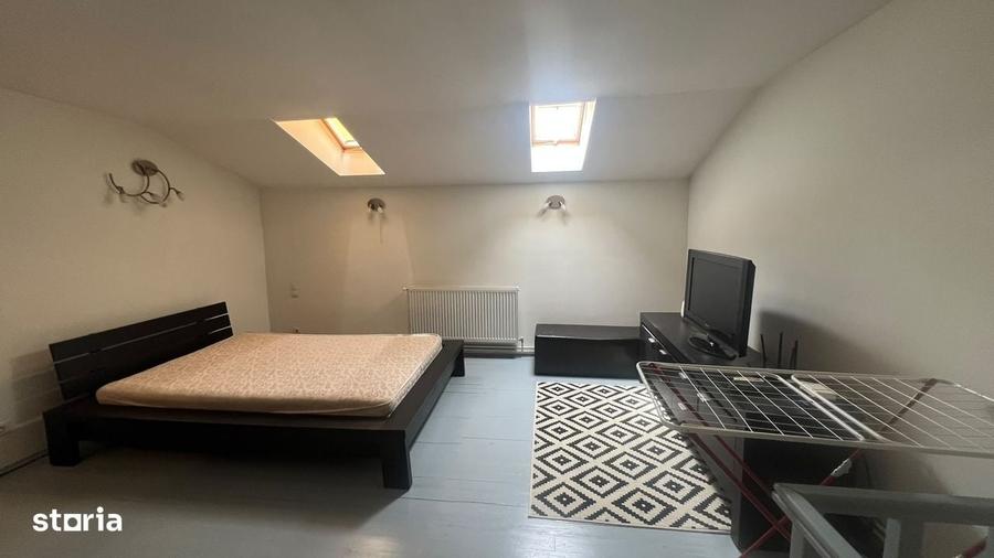 Apartament cu 4 camere în Ultracentral