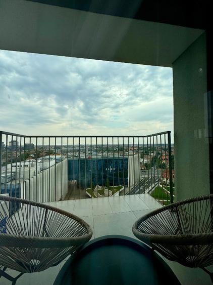 Apartament cu 2 camere decomandat în Take Ionescu