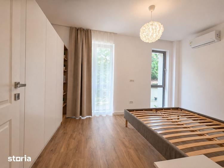 Apartament cu 4 camere în Universitate