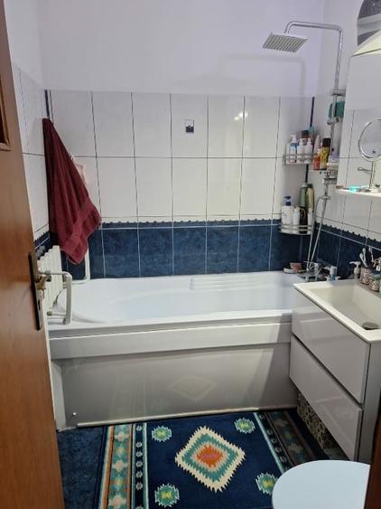 Apartament cu 2 camere semidecomandat, mobilat în Gara
