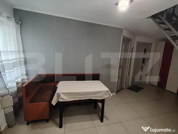 Apartament cu 3 camere decomandat în Bulgaria