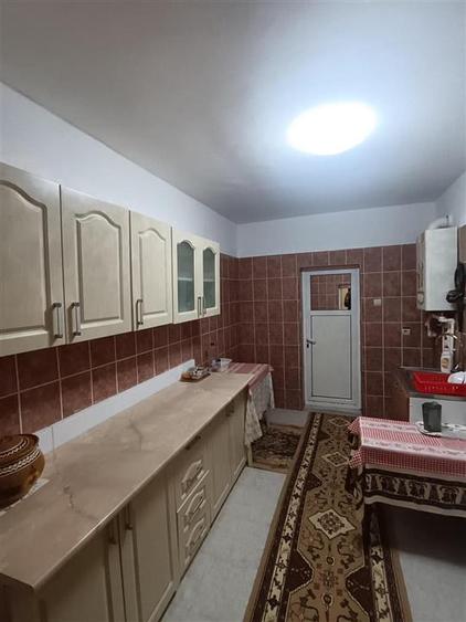 Casă individuală cu 3 camere cu Teren 256 Mp în Chercea