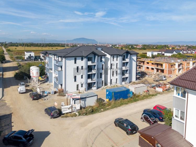 Garsonieră decomandată în Sânpetru