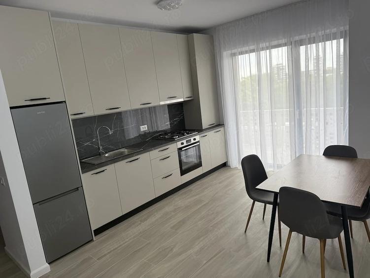 Apartament cu 2 camere decomandat în Torontalului