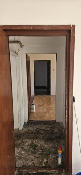 Apartament cu 2 camere semidecomandat în Șuncuiuș