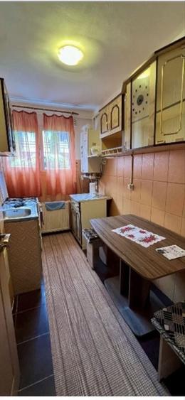 Garsonieră decomandată în Astra
