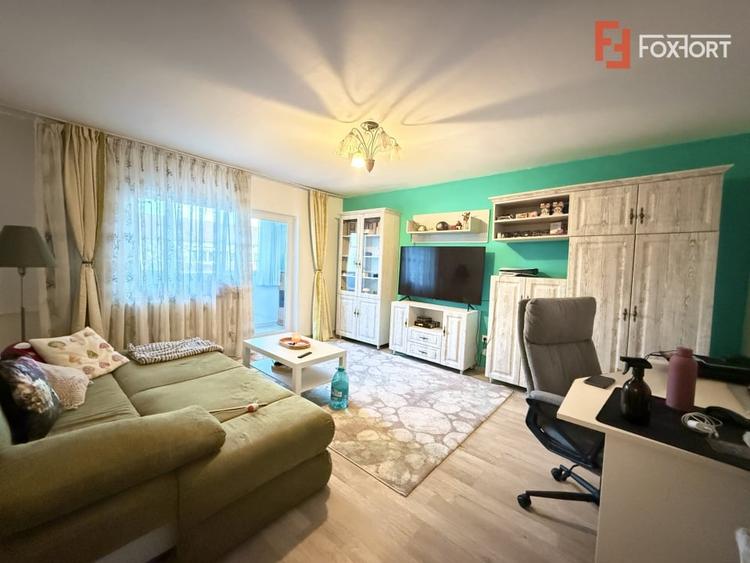 Apartament cu 3 camere decomandat, mobilat în Bucovina