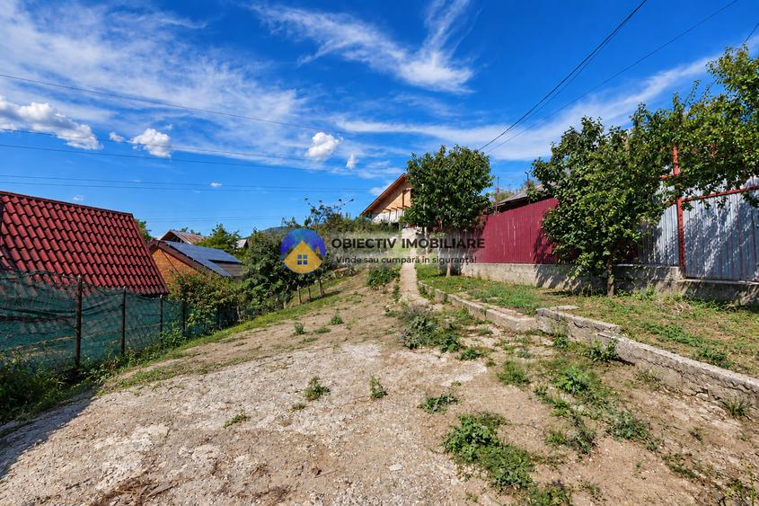 Casă individuală cu 3 camere cu Teren 1066 Mp în Țărăncuța