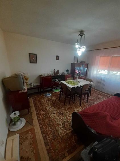 Apartament 3 camere ultracentral, zona 0, mobilat si utilat Barlad - 3