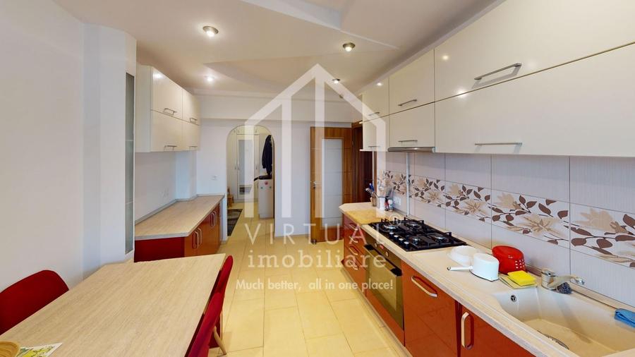 Apartament cu 2 camere decomandat, mobilat în Central