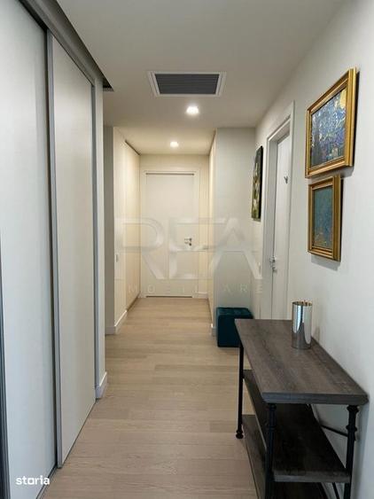 Apartament cu 4 camere, mobilat în Central