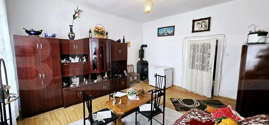 Casă cu 2 camere cu Teren 720 Mp în Central