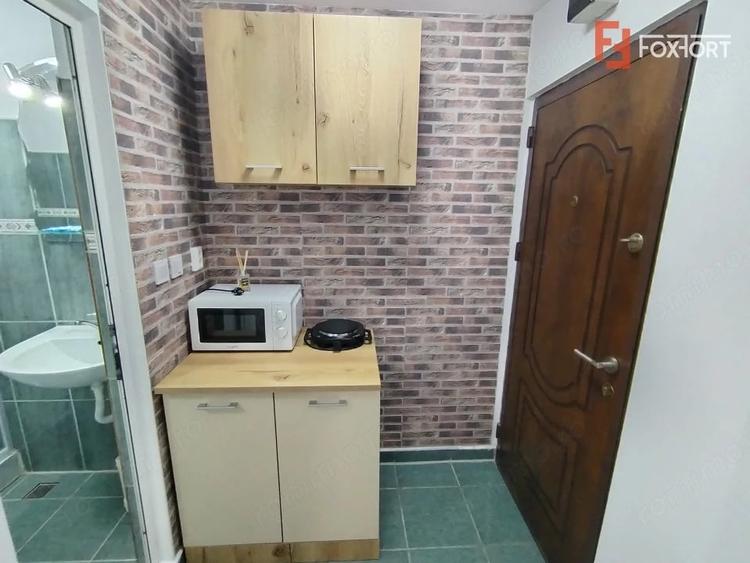 Garsonieră decomandată în Soarelui