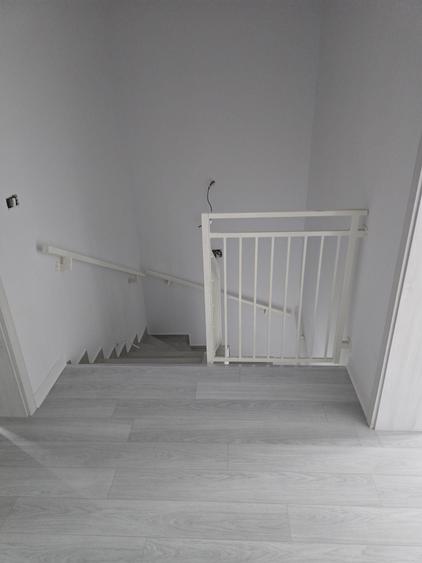 Casă cu 4 camere în Săcălaz