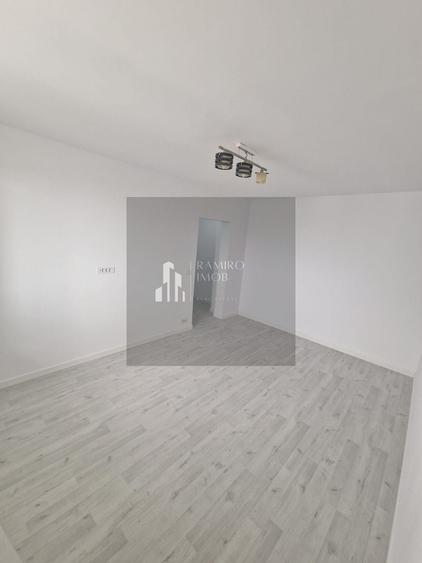 Apartament 2 camere decomandat bulevardul Brancoveanu renovat total - 1