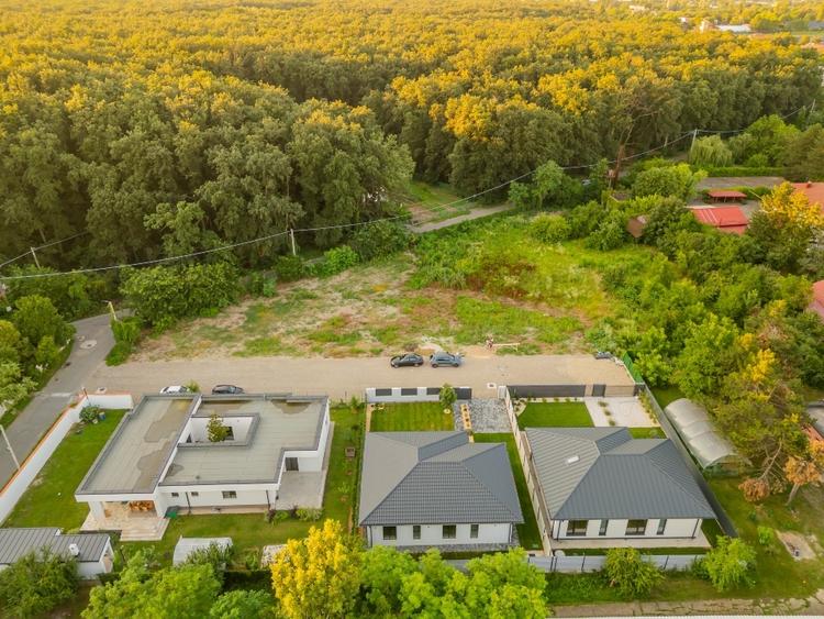 Casă individuală cu 5 camere cu Canalizare în Săftica
